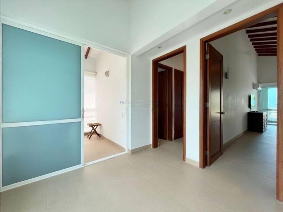 Villa Casa Arcoíris: Espectacular Casa En Con Acceso Directo A La Playa Cartagena
